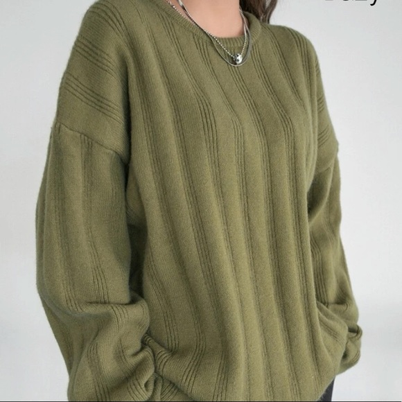 Ribbed knit drop shoulder sweater - Picture 1 of 2